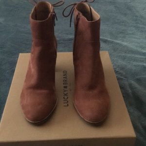 Women Lucky Brand boots